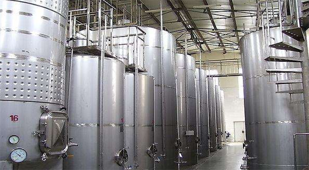 發酵工程提取配套蒸汽發生器進行發酵可以將發酵時間縮短到3天之內！大大提高了發酵效率。