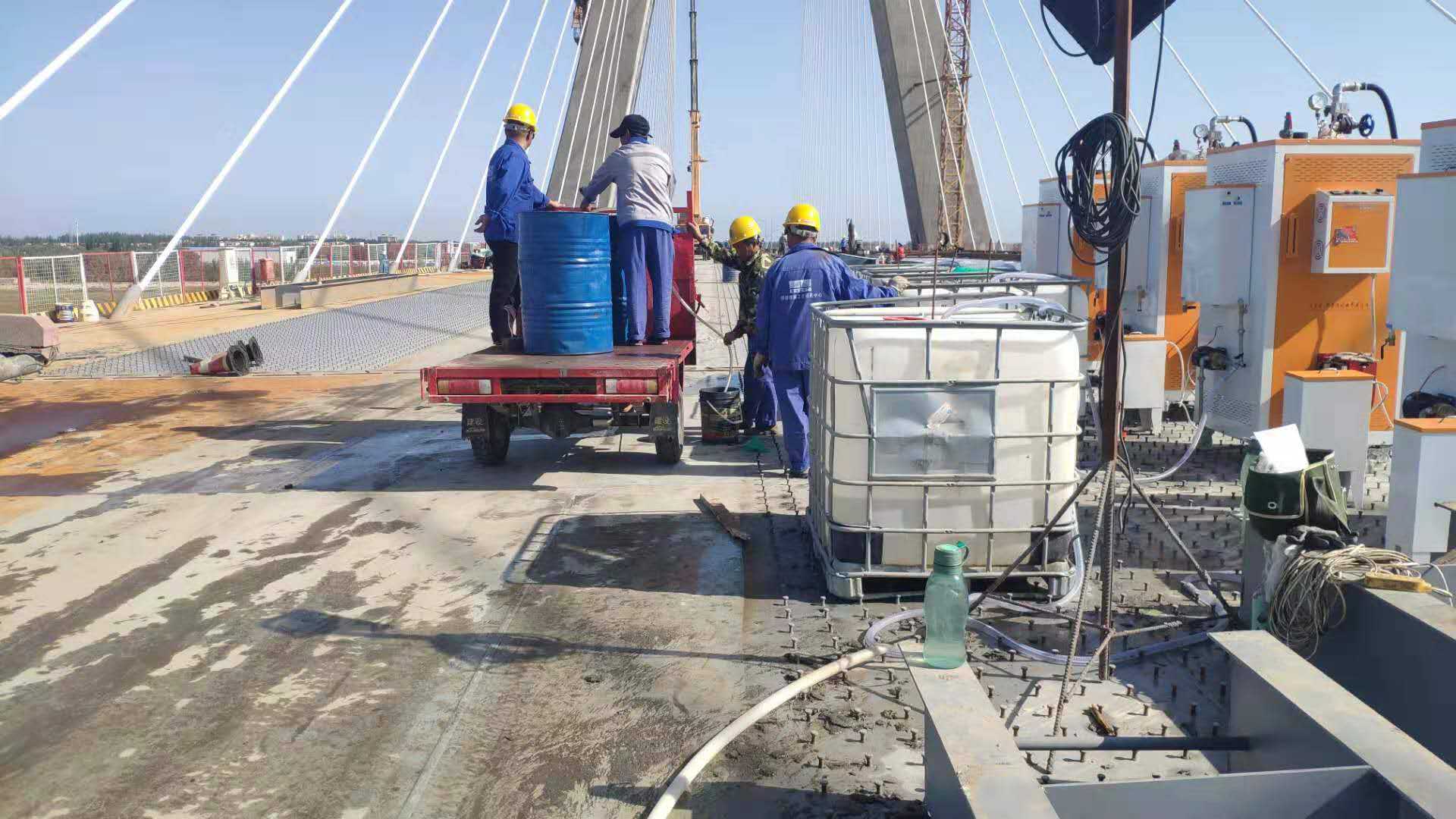 91免费视频网站蒸汽發生器養護塔裏木河特大橋