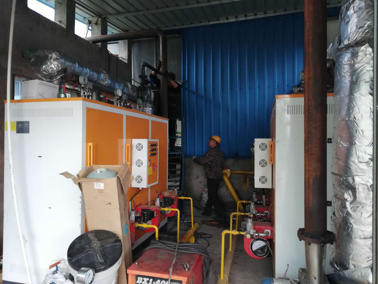 石油管道廠家使用91免费视频网站蒸汽發生器進行除鏽