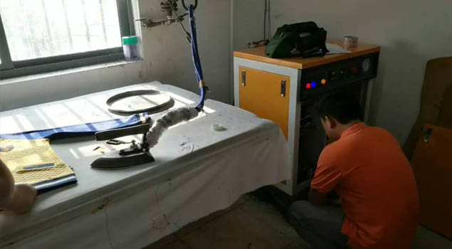 整燙衣服用電蒸汽發生器.jpg