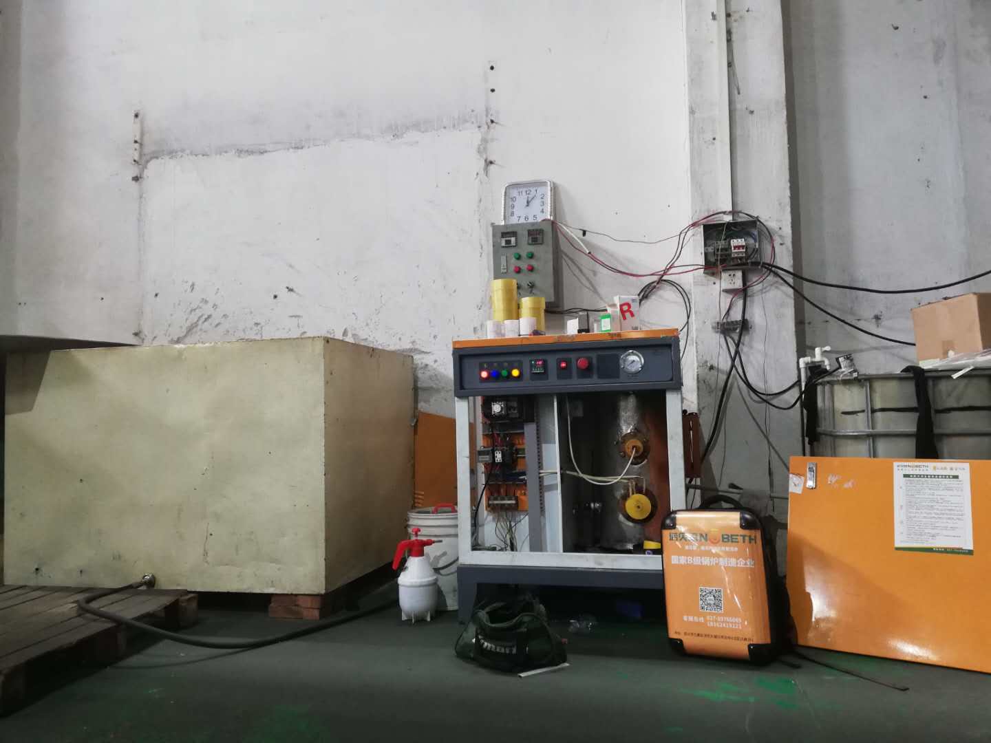 電子廠使用電蒸汽發生器空間加溫加濕