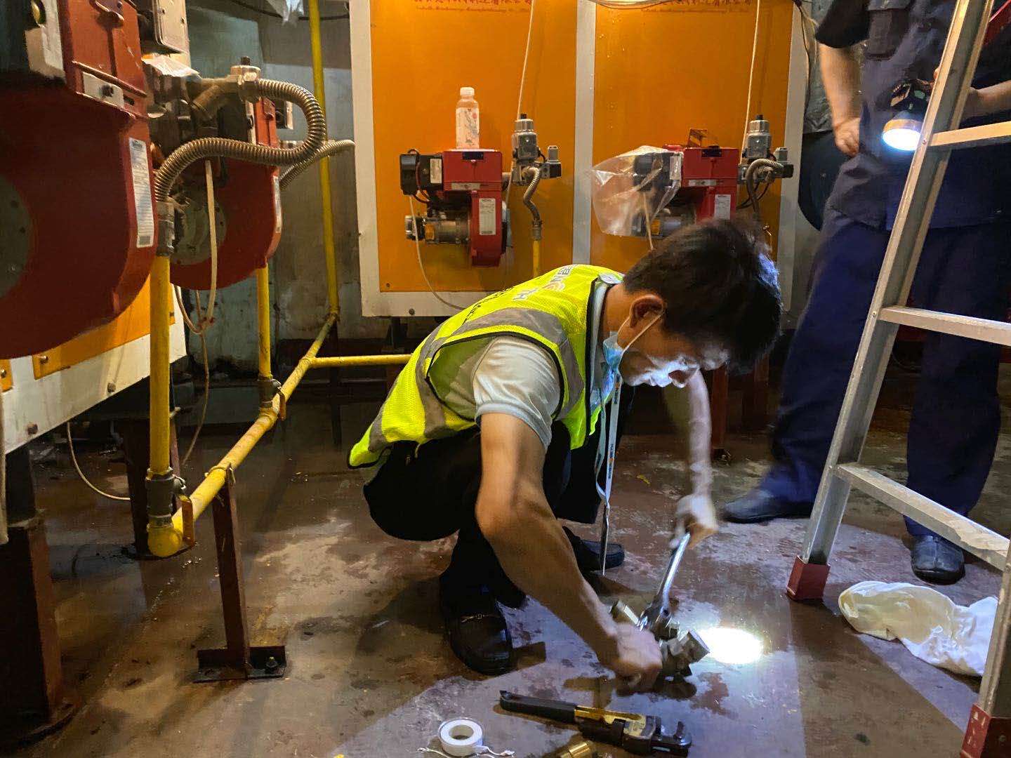 滿足熱水供應采用低氮蒸汽發生器
